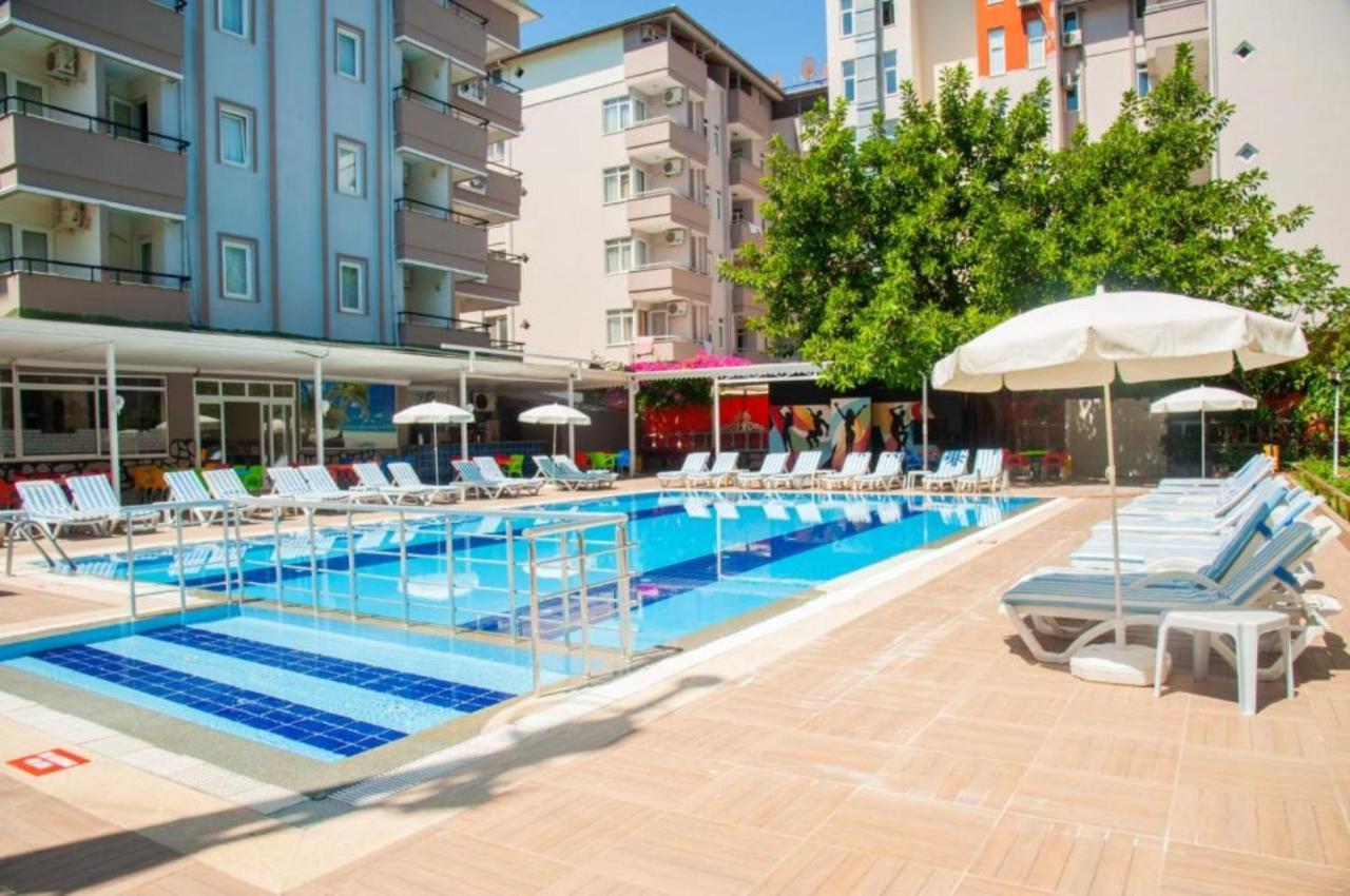 קונאקלי Solis Beach Hotel מראה חיצוני תמונה