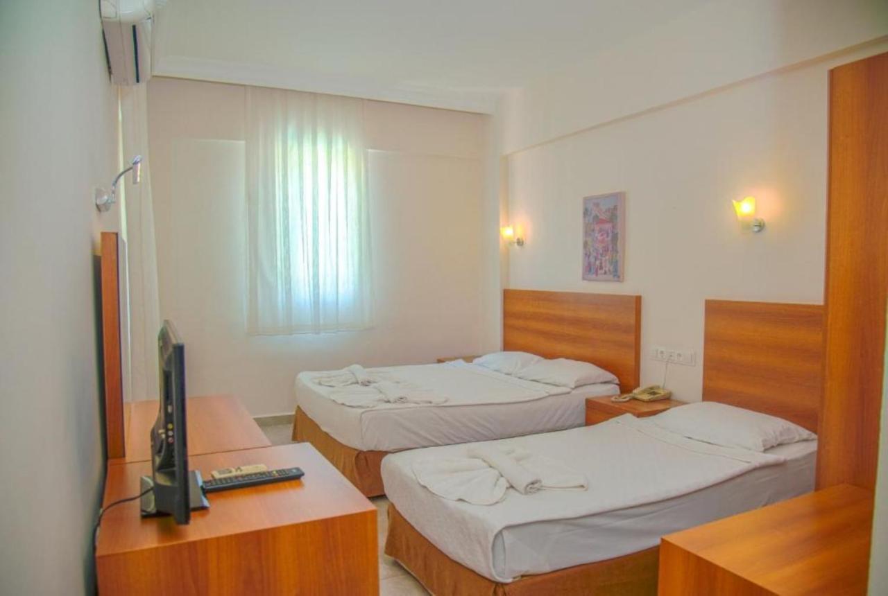 קונאקלי Solis Beach Hotel מראה חיצוני תמונה